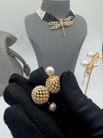 Серьги Dior
