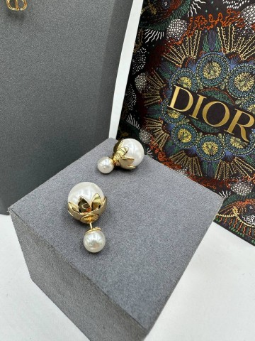Серьги Dior
