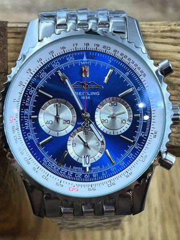 Часы Breitling
