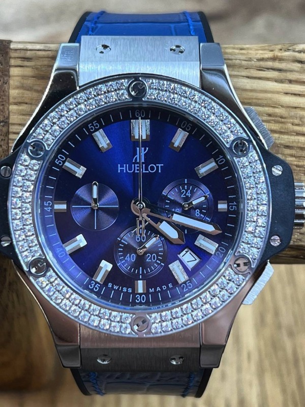 Часы Hublot