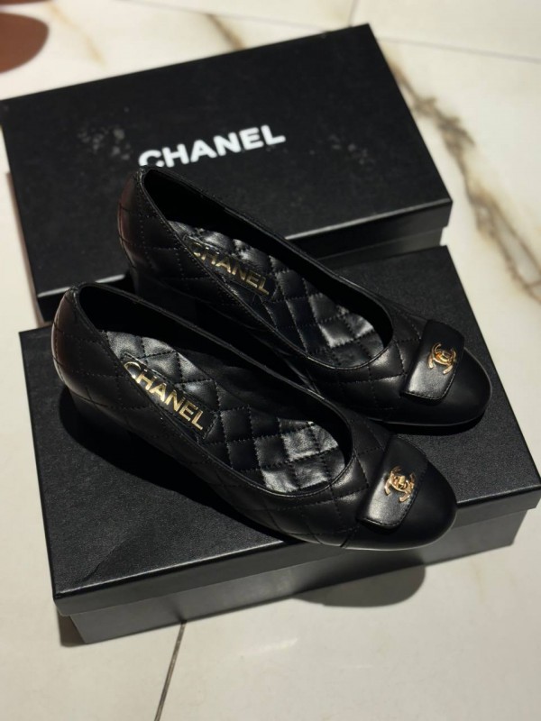 Туфли CHANEL