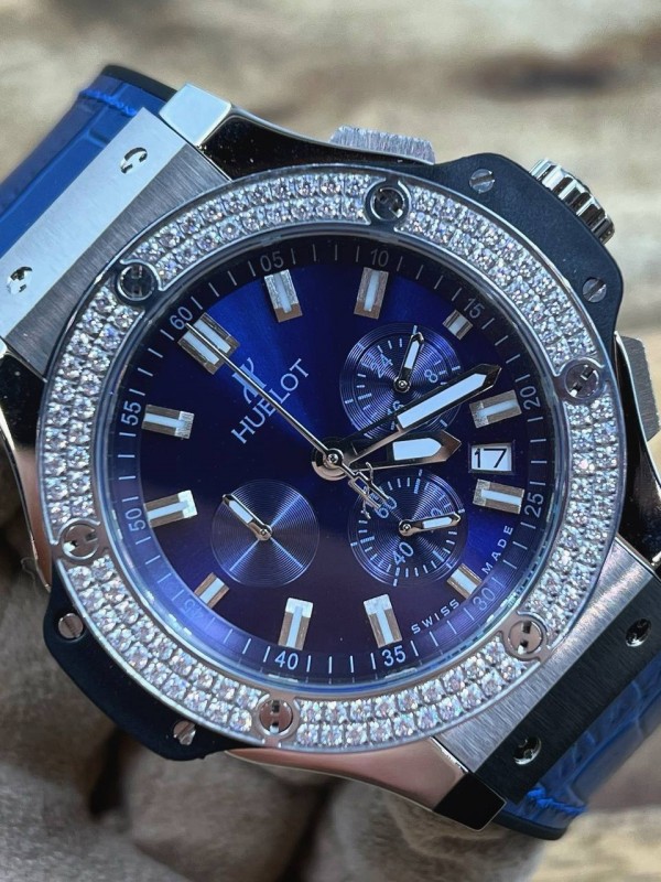 Часы Hublot