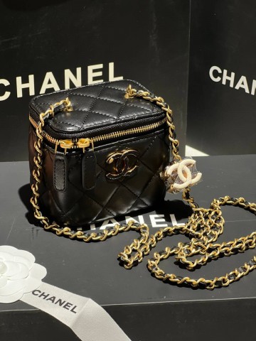Сумка CHANEL