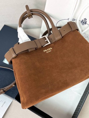 Сумка Prada