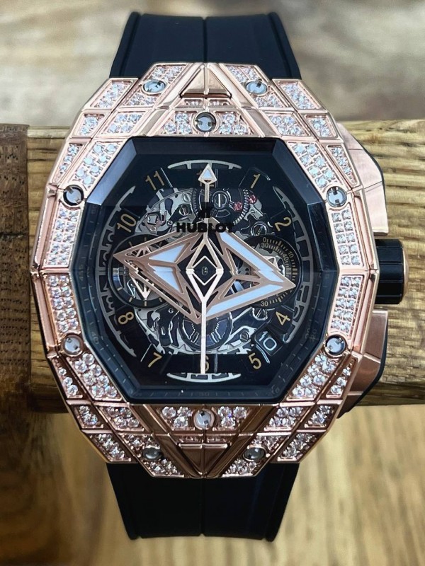 Часы Hublot