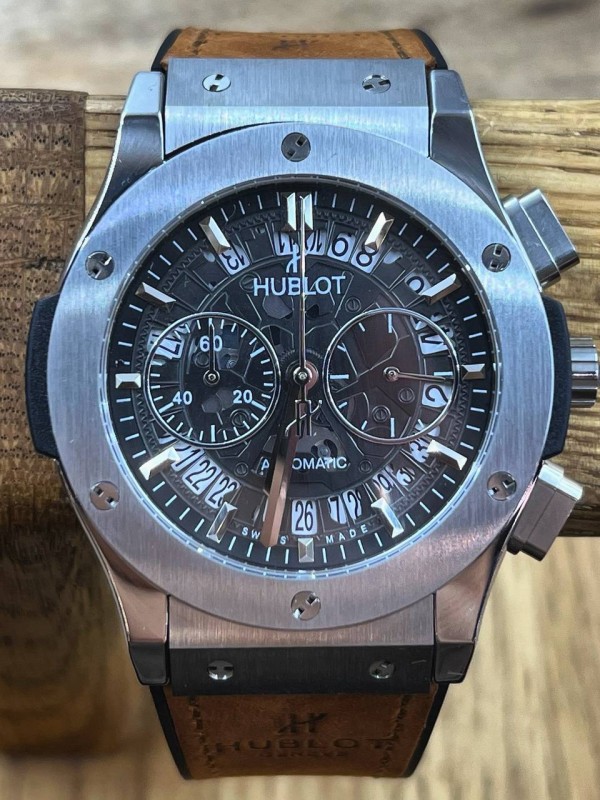 Часы Hublot