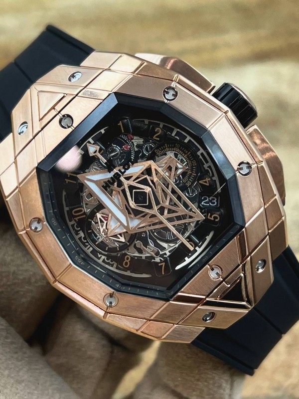 Часы Hublot