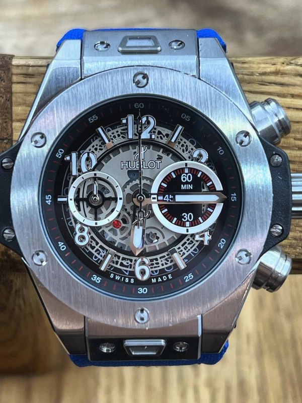 Часы Hublot