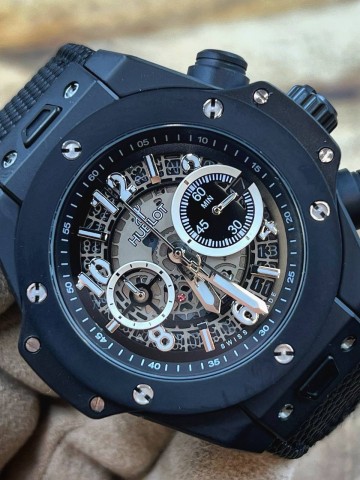 Часы Hublot