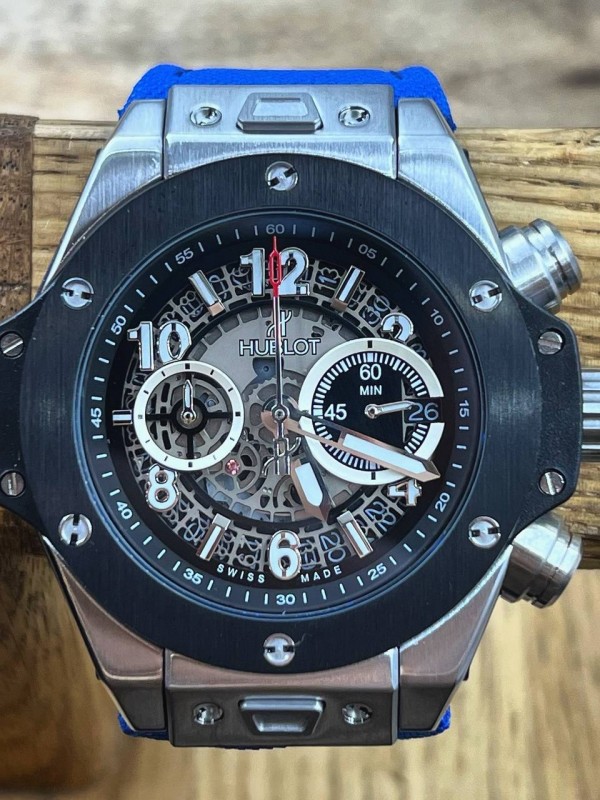 Часы Hublot