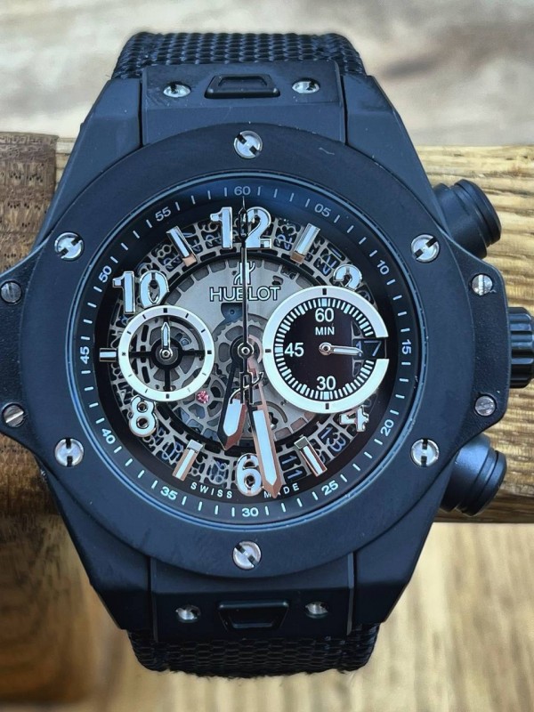 Часы Hublot