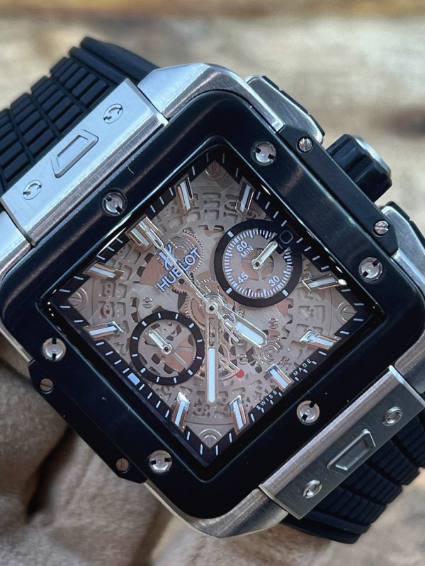 Часы Hublot