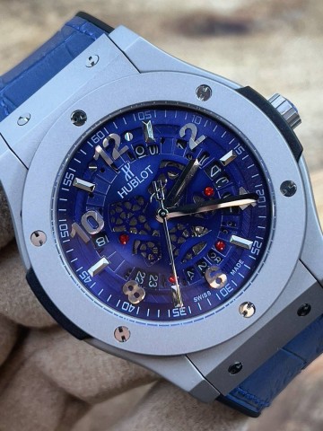 Часы Hublot