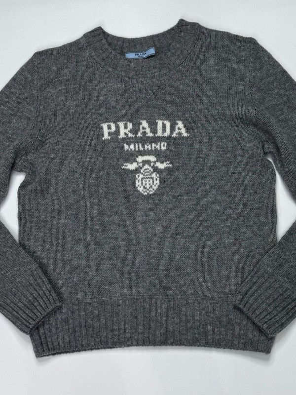 Свитер Prada