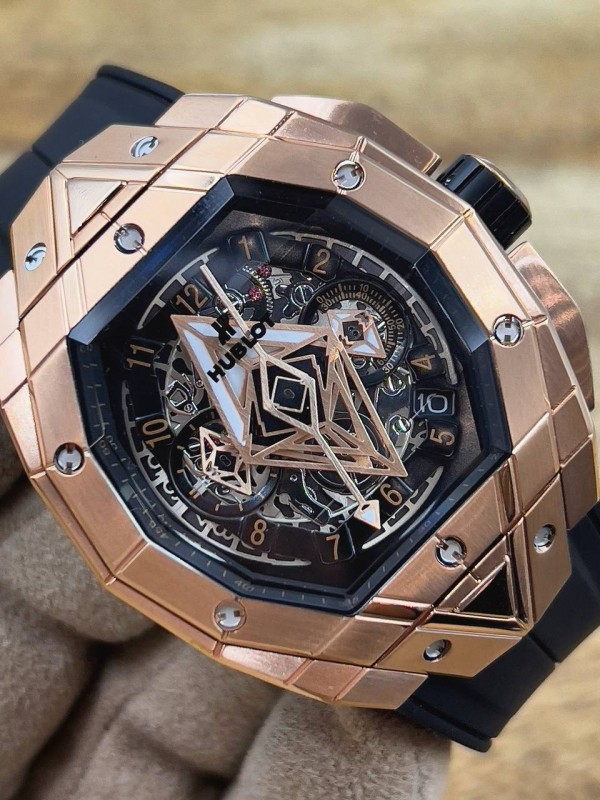 Часы Hublot