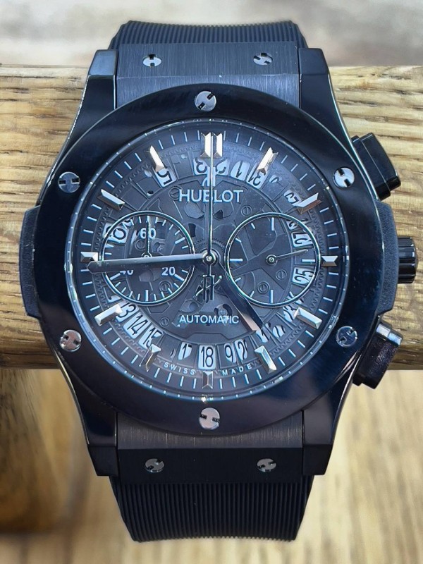 Часы Hublot