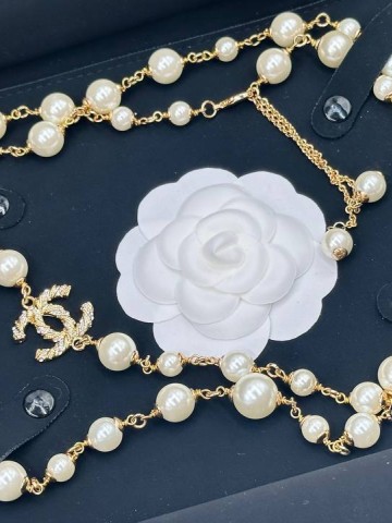 Бусы CHANEL