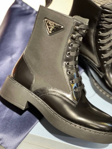Ботинки Prada