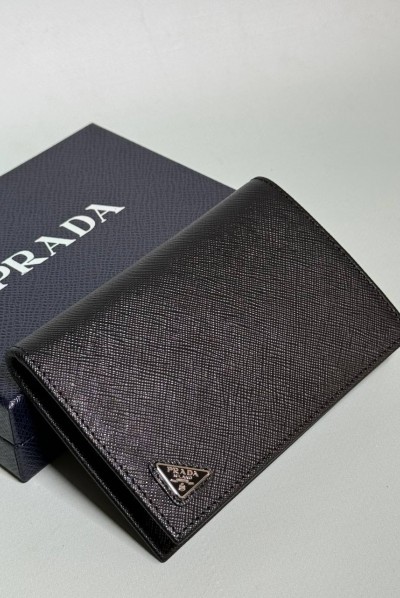 Кошелек Prada