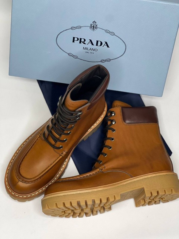 Ботинки Prada