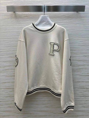 Свитер Prada