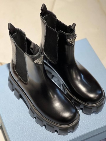 Ботинки Prada