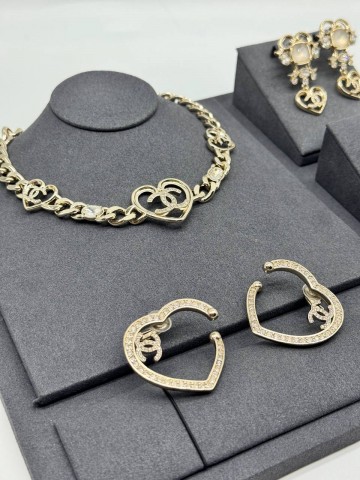 Чокер CHANEL