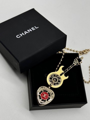 Кулон CHANEL