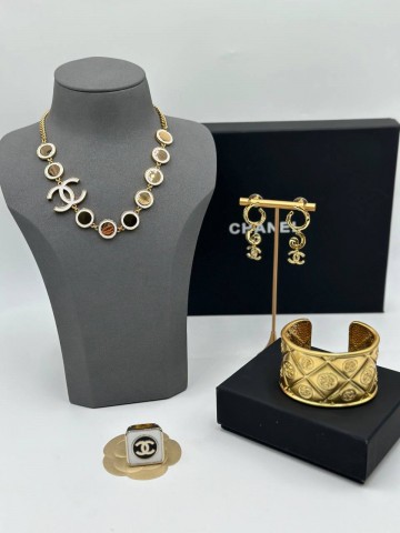 Чокер CHANEL