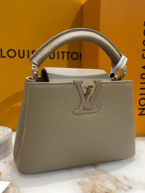 Сумка Louis Vuitton