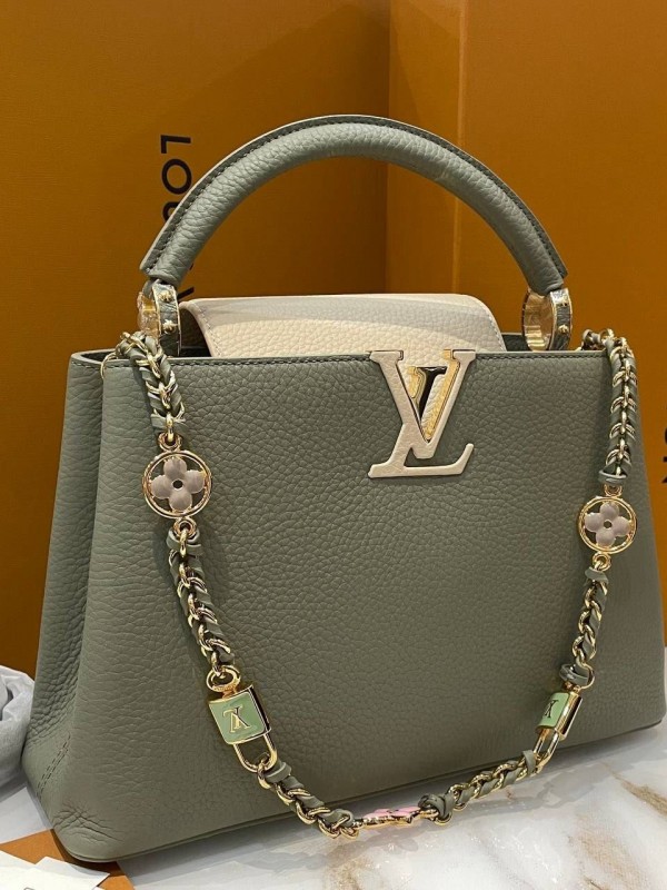 Сумка Louis Vuitton 30 см