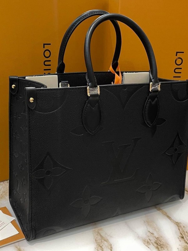 Сумка Louis Vuitton