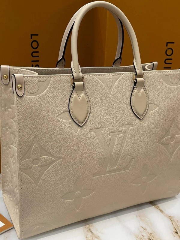 Сумка Louis Vuitton