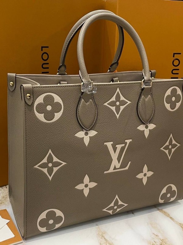 Сумка Louis Vuitton