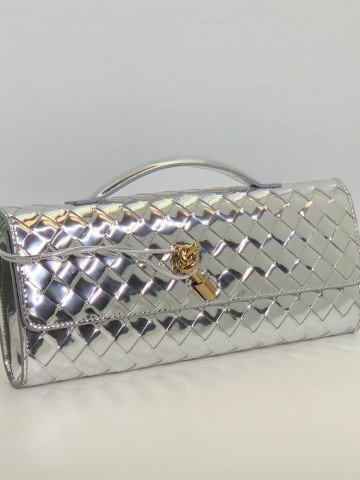 Клатч Bottega Veneta