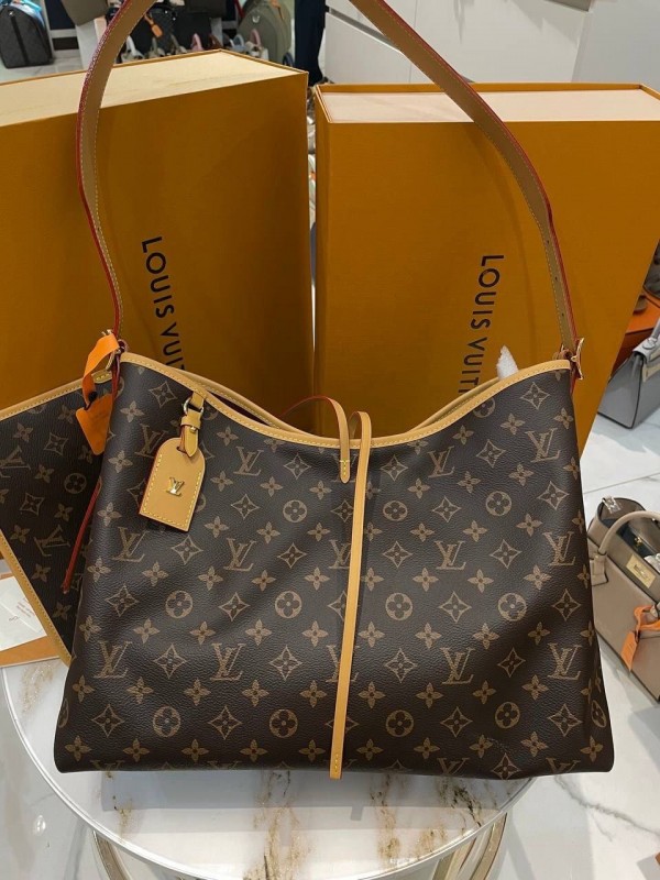 Сумка Louis Vuitton