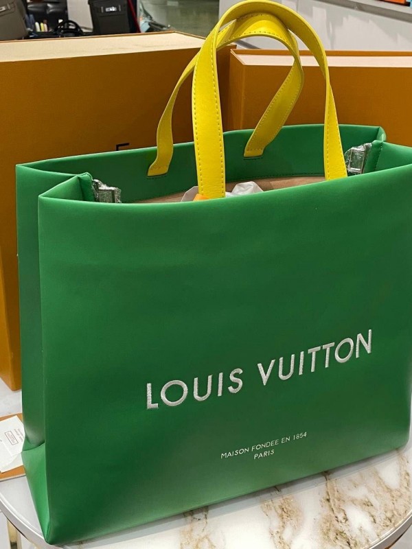 Сумка Louis Vuitton