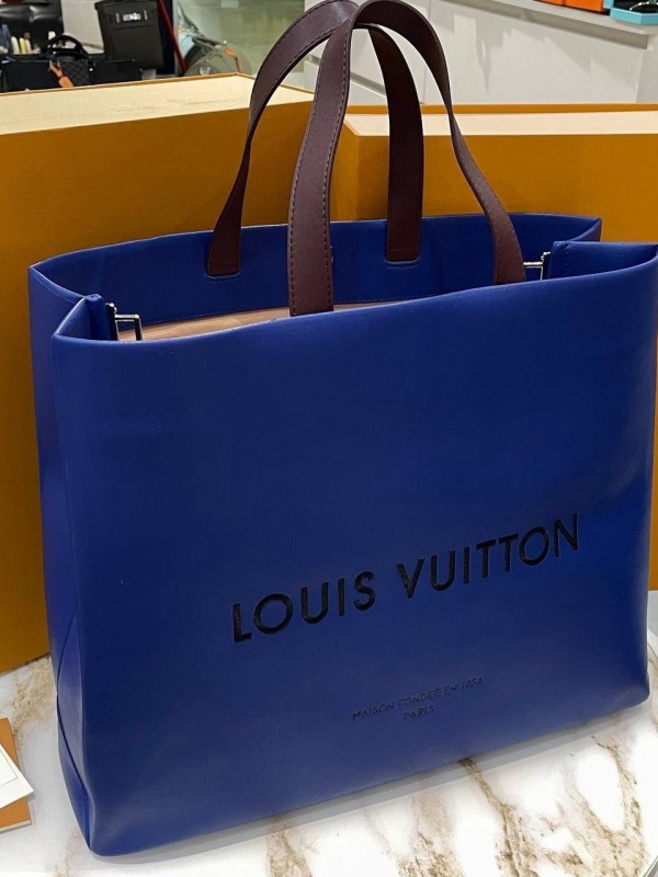 Сумка Louis Vuitton