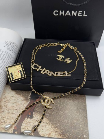 Серьги CHANEL