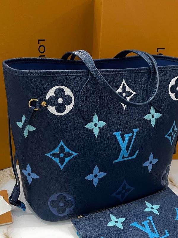 Сумка Louis Vuitton