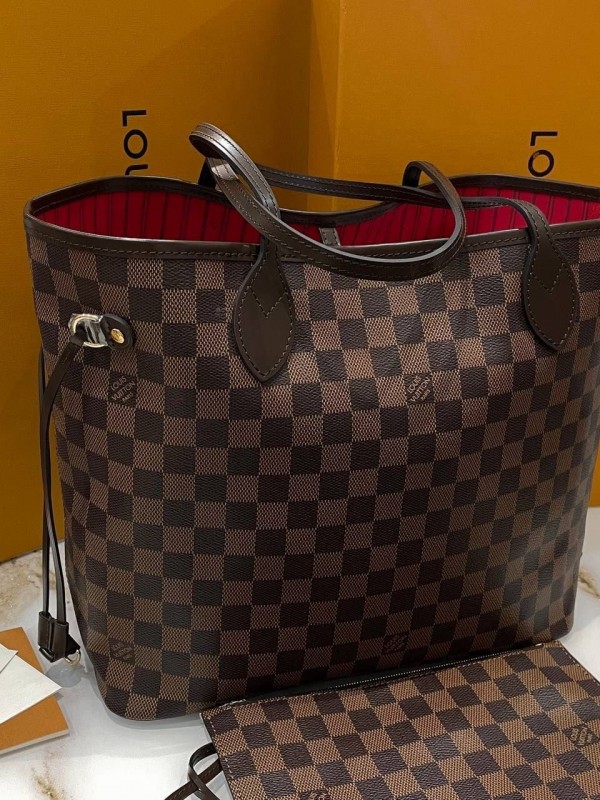 Сумка Louis Vuitton