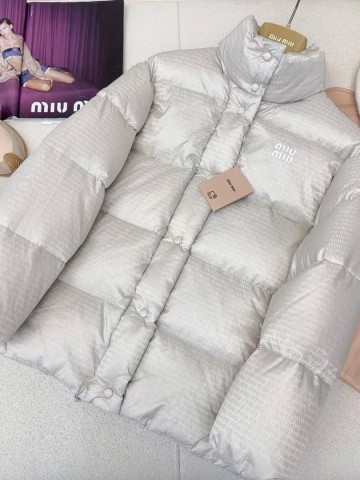 Пуховик MIU MIU