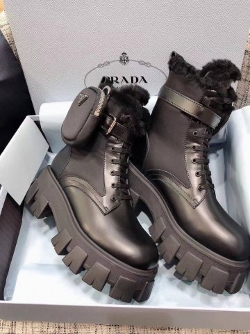 Ботинки Prada