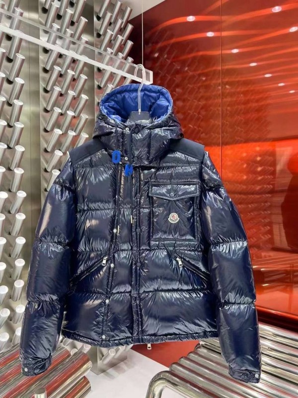 Пуховик Moncler