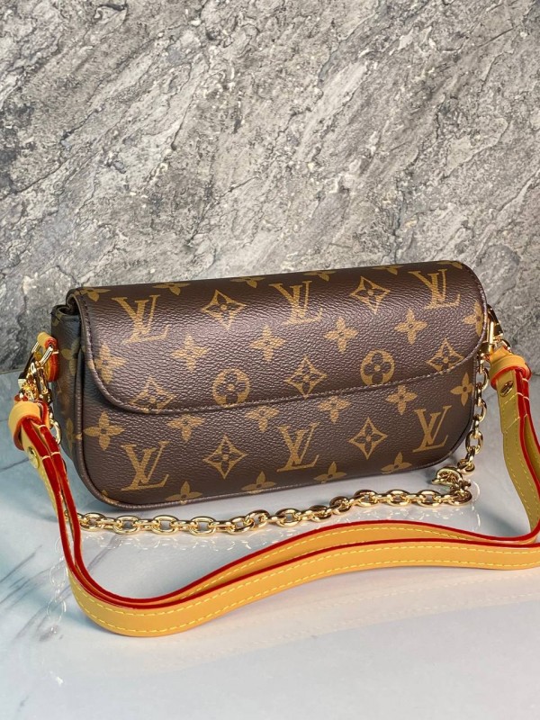 Сумка Louis Vuitton