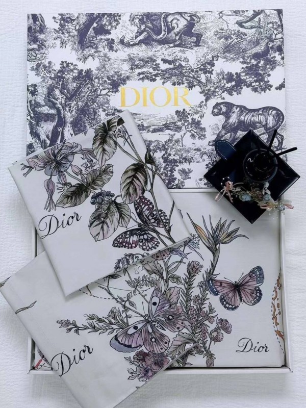 Комплект постельного белья Dior