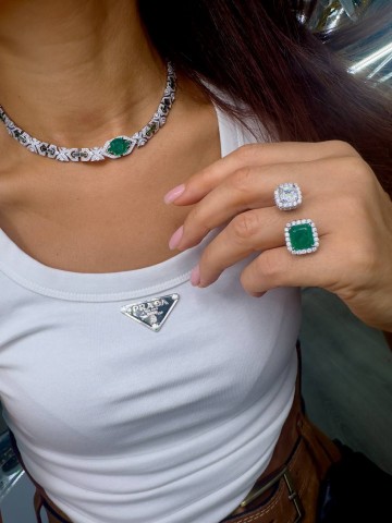 Колье Bvlgari