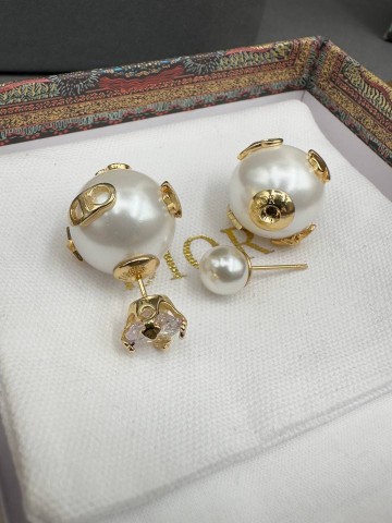Серьги Dior