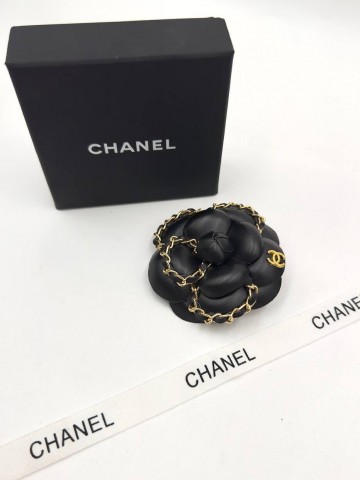 Брошь CHANEL