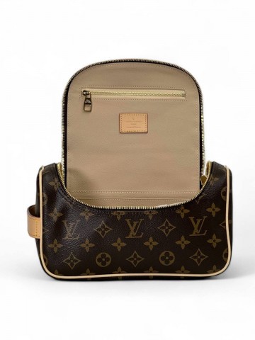 Несессер Louis Vuitton